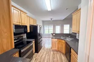 8230 Mossybrook Ln, Douglasville, GA 30135 - Photo 2