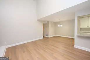 3930 Cedar Cir, Tucker, GA 30084 - Photo 4