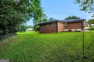 1811 Mural Cir, Morrow, GA 30260 - Photo 24