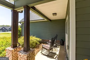 278 Creekside Trl, Forsyth, GA 31029 - Photo 2