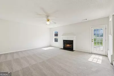 6163 Remington Park, Lithonia, GA 30058 - Photo 4