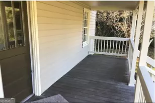 201 S Pine St, Toccoa, GA 30577 - Photo 2