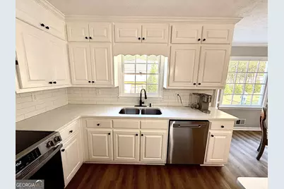 3540 Parkwood Hills Court, Snellville, GA 30078 - Photo 6