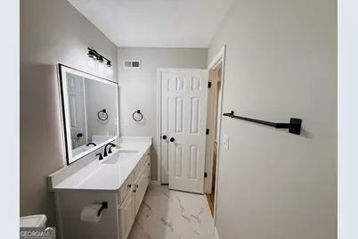 3540 Parkwood Hills Court, Snellville, GA 30078 - Photo 18