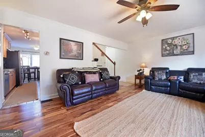327 Brucken Strasse # 305, Helen, GA 30545 - Photo 16
