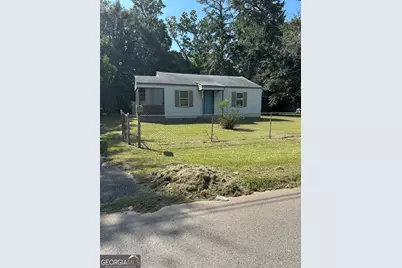 501 Camellia Circle, Warner Robins, GA 31093 - Photo 2