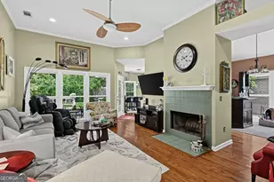 12 Oak Park Pl, Savannah, GA 31405 - Photo 8