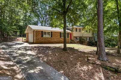 527 University Circle, Athens, GA 30605 - Photo 2