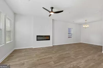 3664 Parkway James Drive, Snellville, GA 30039 - Photo 6