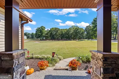 300 Stone Creek Drive, Hull, GA 30646 - Photo 8