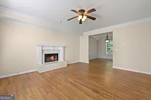 8949 Carroll Manor Dr, Atlanta, GA 30350 - Photo 4