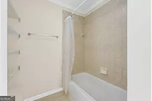 8949 Carroll Manor Dr, Atlanta, GA 30350 - Photo 20