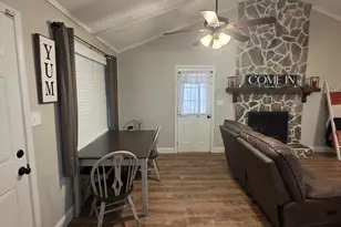 105 Heatherbrook Dr, Lagrange, GA 30240 - Photo 4