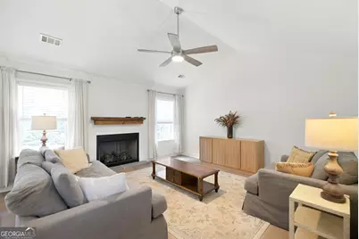221 Muirfield Lane, Byron, GA 31008 - Photo 4