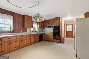 400 Harris St, Toccoa, GA 30577 - Photo 10