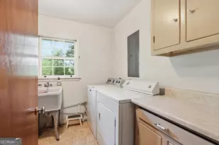 400 Harris St, Toccoa, GA 30577 - Photo 14