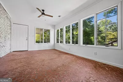 2677 Lancaster Drive, Atlanta, GA 30344 - Photo 22