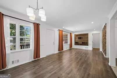 2677 Lancaster Drive, Atlanta, GA 30344 - Photo 12