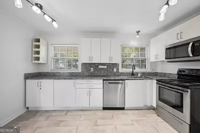 2677 Lancaster Drive, Atlanta, GA 30344 - Photo 8