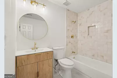 1090 Huntington Trace SE, Smyrna, GA 30082 - Photo 16
