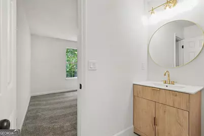 1090 Huntington Trace SE, Smyrna, GA 30082 - Photo 12