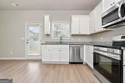 130 Culver Street, Jackson, GA 30233 - Photo 2