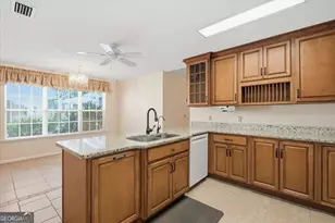 113 Breckenridge Dr, Brunswick, GA 31520 - Photo 8