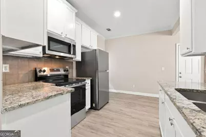 84 Holly Road NW, Atlanta, GA 30314 - Photo 4