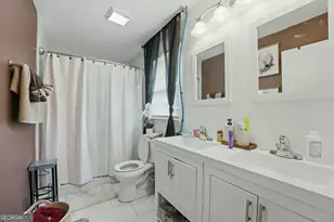 536 Elmwood Rd NW, Atlanta, GA 30318 - Photo 8