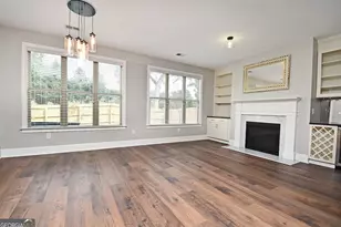 2625 Hickory Hill Dr SE, Smyrna, GA 30080 - Photo 14