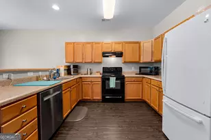 143 Granite Way, Newnan, GA 30265 - Photo 6