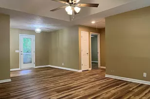 502 Chestnut Ln, Monroe, GA 30655 - Photo 4