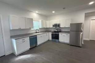 5495 Old Waynesville Rd, Waynesville, GA 31566 - Photo 2