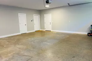 1027 Roberts Rd, Demorest, GA 30535 - Photo 2