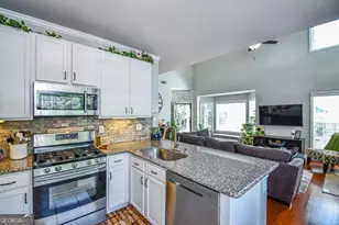 1093 Scales Rd, Suwanee, GA 30024 - Photo 14