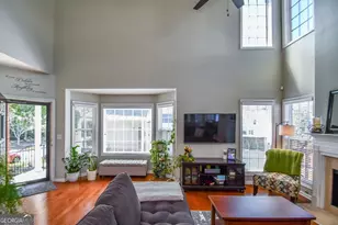 1093 Scales Rd, Suwanee, GA 30024 - Photo 8