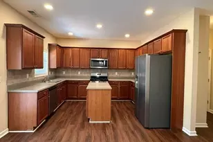 817 Brampton Way, Locust Grove, GA 30248 - Photo 10
