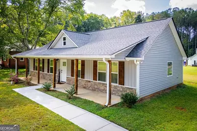 165 N Carroll Street, Bowdon, GA 30108 - Photo 4