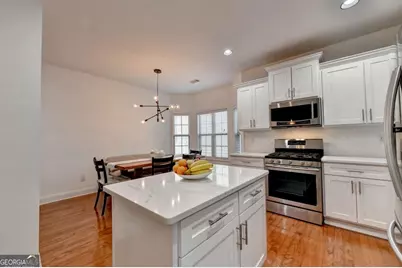 5247 Blossom Brook Drive, Sugar Hill, GA 30518 - Photo 10
