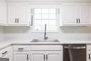 222 Mill Pond Cir, Hahira, GA 31632 - Photo 16