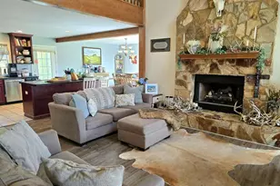 907 Lower Rebecca Rd, Fitzgerald, GA 31750 - Photo 4