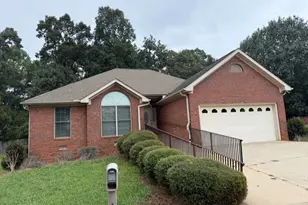70 Golden Oaks Dr, Hartwell, GA 30643 - Photo 1