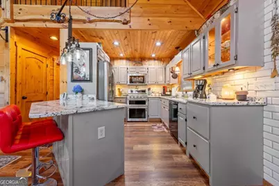 709 Laurel Creek Trail, Blue Ridge, GA 30513 - Photo 2