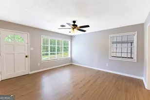 250 Forrest Ave, Fayetteville, GA 30214 - Photo 10