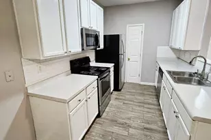375 Brookview Dr, Riverdale, GA 30274 - Photo 6