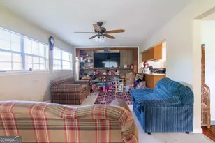 604 Jackson St, Nashville, GA 31639 - Photo 16