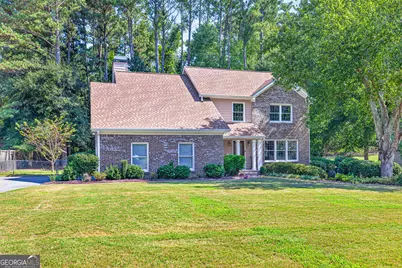 2388 Radbury Lane, Snellville, GA 30078 - Photo 2