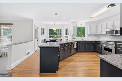 2388 Radbury Lane, Snellville, GA 30078 - Photo 14