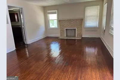 540 E Lanier Avenue, Fayetteville, GA 30214 - Photo 2