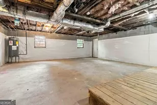 9169 Lakeview Dr SW, Covington, GA 30014 - Photo 18
